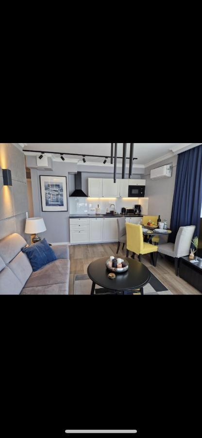 Sunny Apartment Balticus Promenada Gwiazd 14 Z Parkingiem เมียนซิดดรอแย ภายนอก รูปภาพ