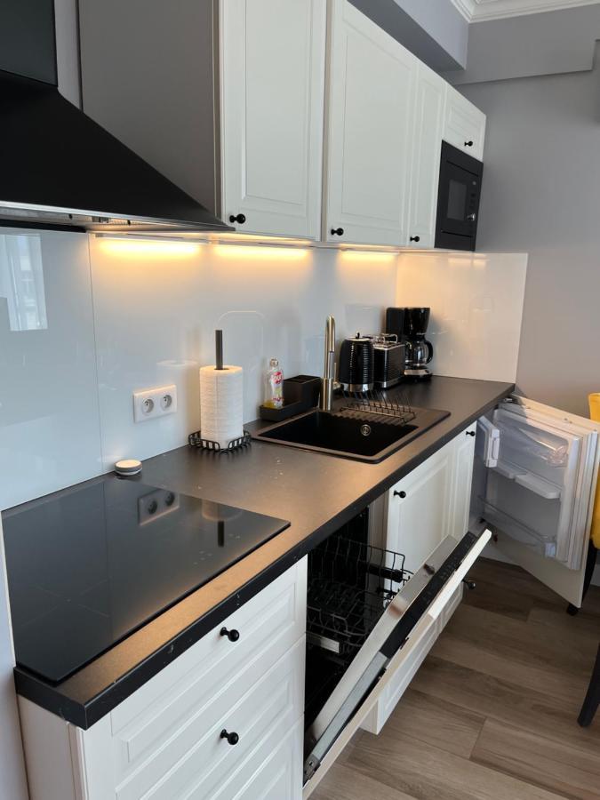 Sunny Apartment Balticus Promenada Gwiazd 14 Z Parkingiem เมียนซิดดรอแย ภายนอก รูปภาพ